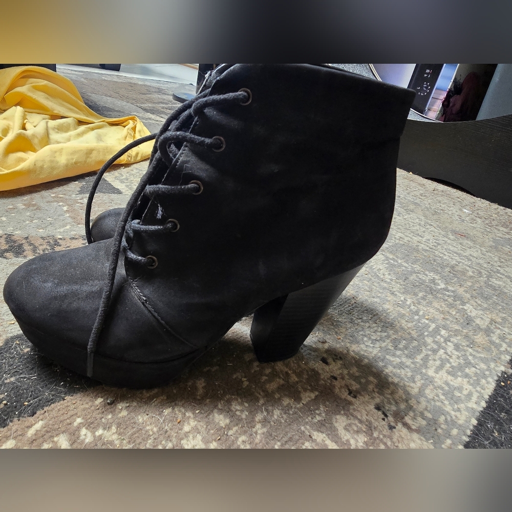 Ankle booties